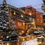 Hotel Vintage H&r St Anna 3*