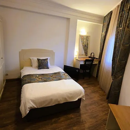 Vintage H&r St Anna Hotell Sofia