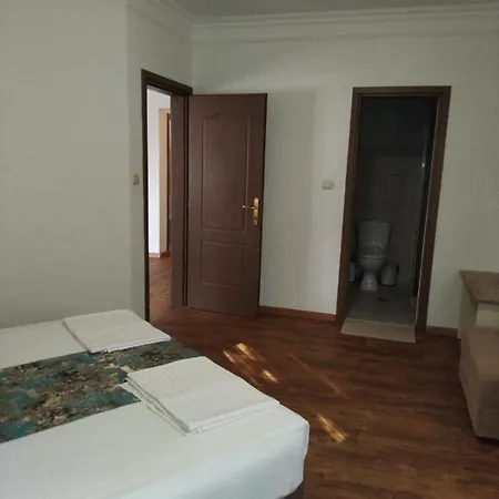Hotell Vintage H&r St Anna 3*